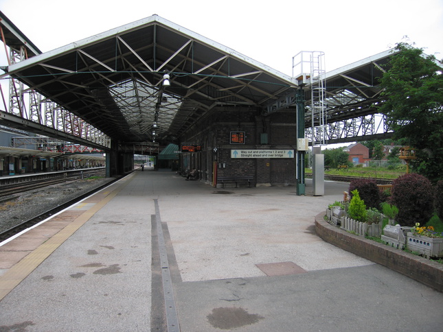 Chester platform 4 looking west