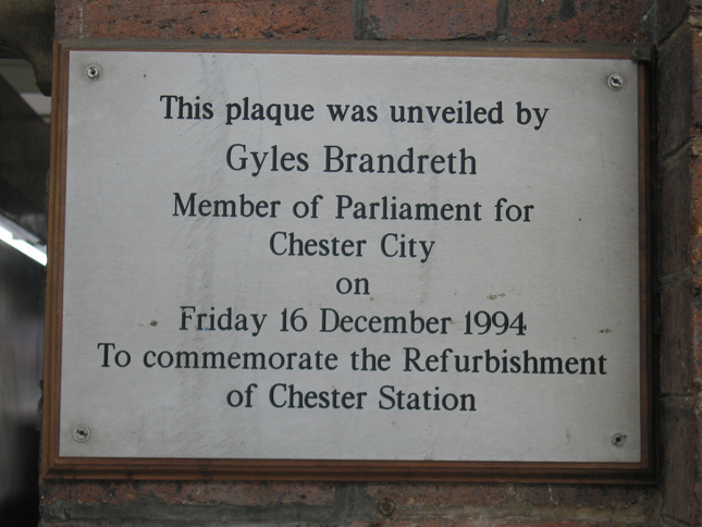 This plaque was unveiled by
Gyles Brandreth, Member of Parliament for Chester City on Friday 16
December 1994 To commemorate the Refurbishment of Chester Station