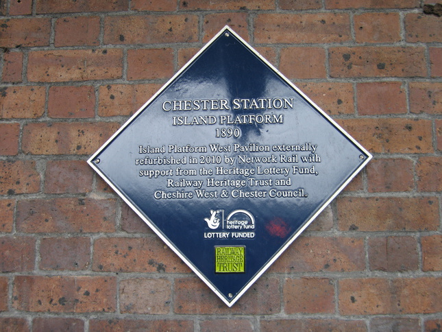 Chester station island
platform 1890.  Island Platform West Pavilion externally refurbished
in 2010 by Network Rail with support from the Heritage Lottery Fund,
Railway Heritage Trust and Cheshire West and Chester Council.