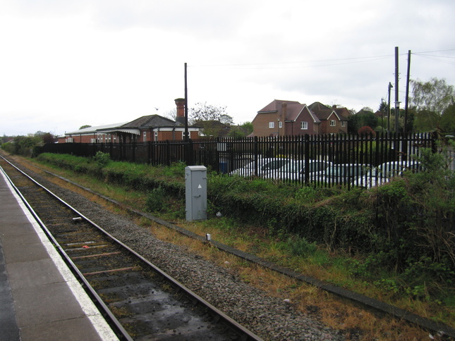 Cookham disused platform