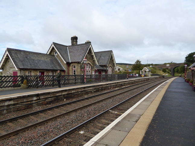 Dent platform 1 looking north