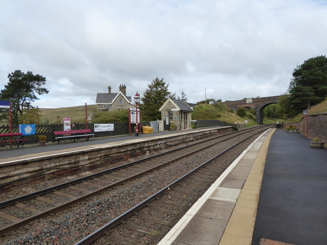 Dent platform 2 looking north