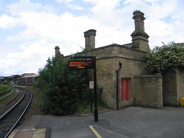 Earlestown platform 3 looking west