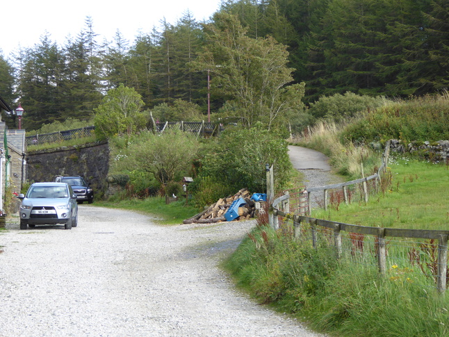 Garsdale platform 2 approach
