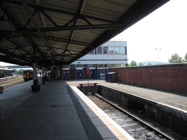 Gloucester platform 3
