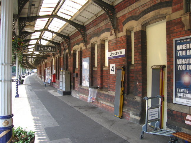 Gloucester platform 4