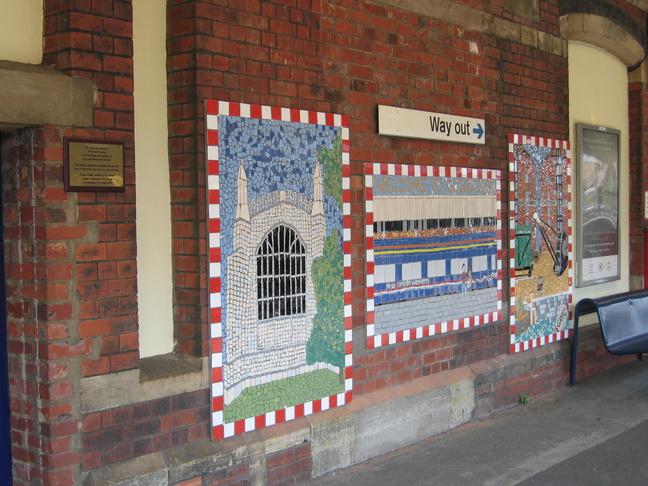 Gloucester platform 4 mosaics