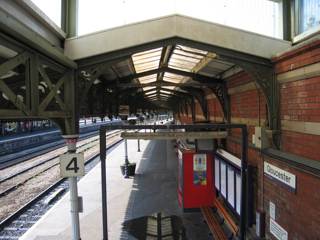 Gloucester platform 4 roof