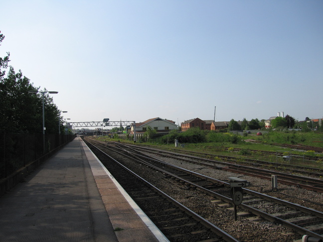 Gloucester looking west from
end of platform 1