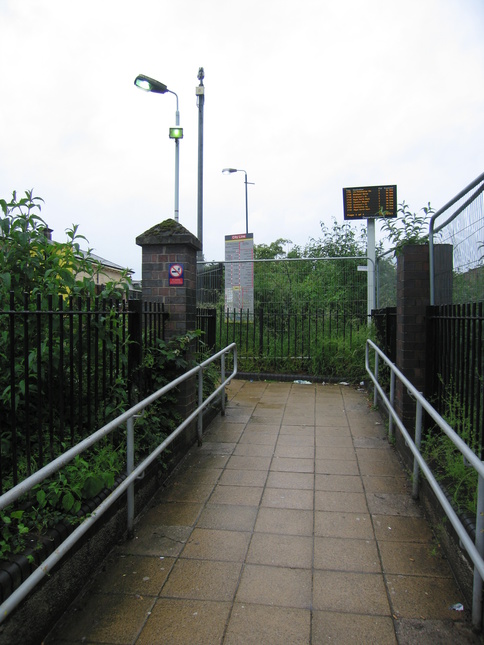 Huyton platform 2 entrance