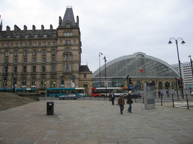 Liverpool Lime
Street hotel and trainshed