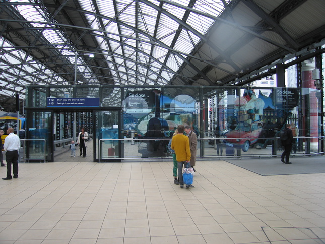 Liverpool Lime
Street parking entrance