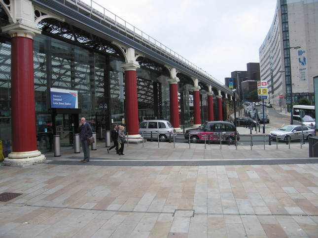 Liverpool Lime Street
south entrance