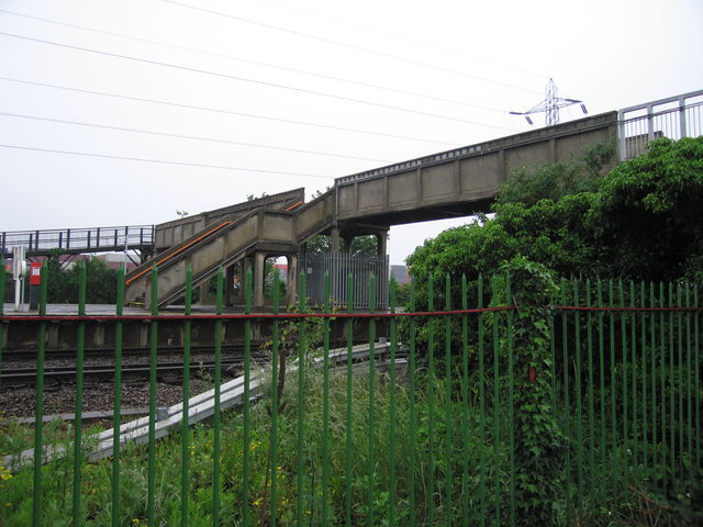 Millbrook Hants footbridge