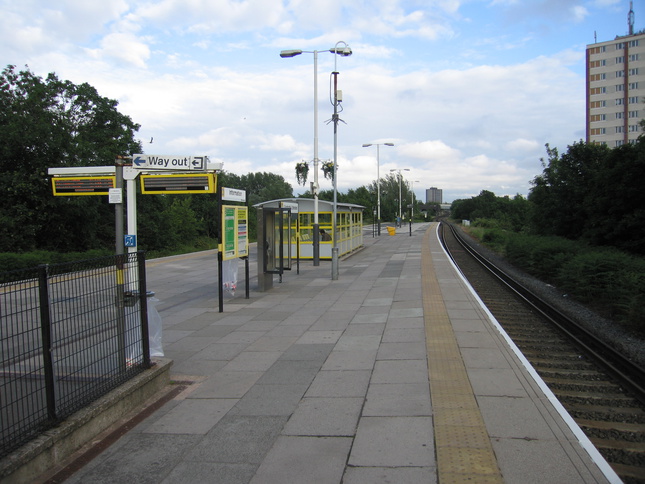 Seaforth and Litherland
platform 1 looking south