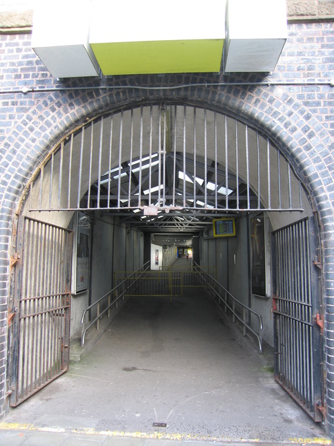 Seaforth and
Litherland entrance