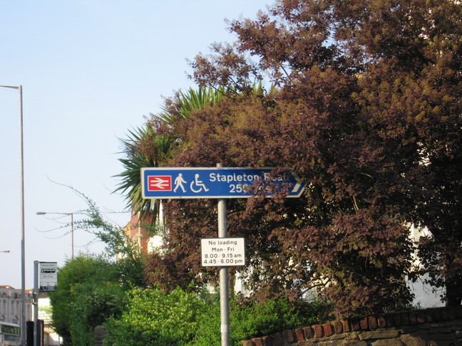 Stapleton Road sign