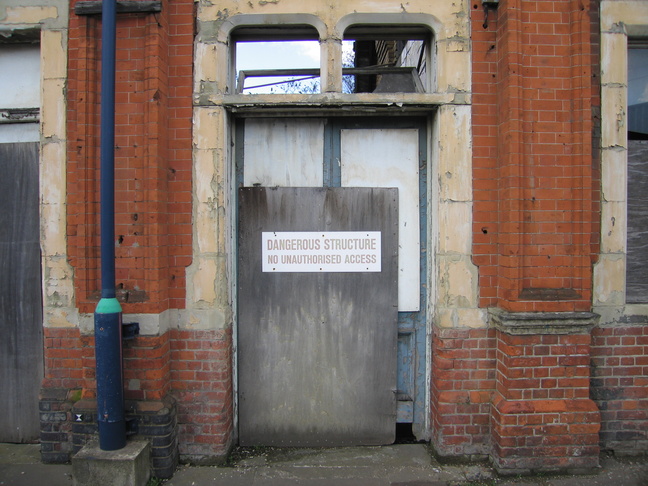 Stratford platform 11 danger