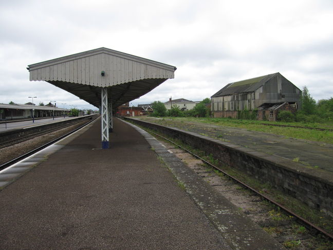 Taunton platforms 1 and 2