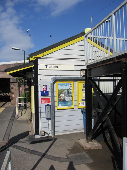 Thatto Heath ticket office