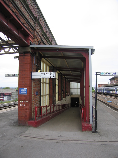 Wakefield Kirkgate
platform 2 subway entrance