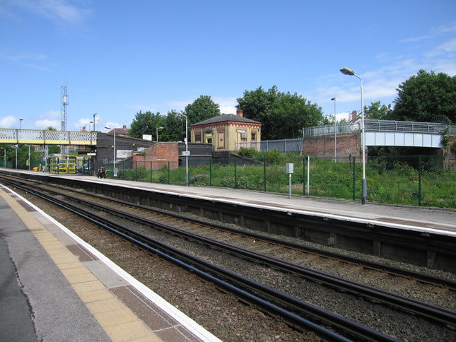 Walton platform 1