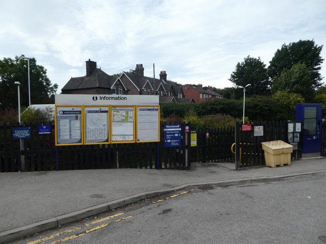Wombwell platform 1 entrance